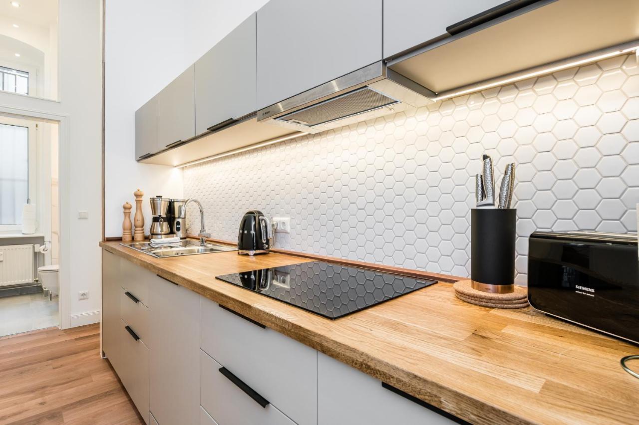 Neues Design-Apartment In Friedrichshain Берлін Екстер'єр фото